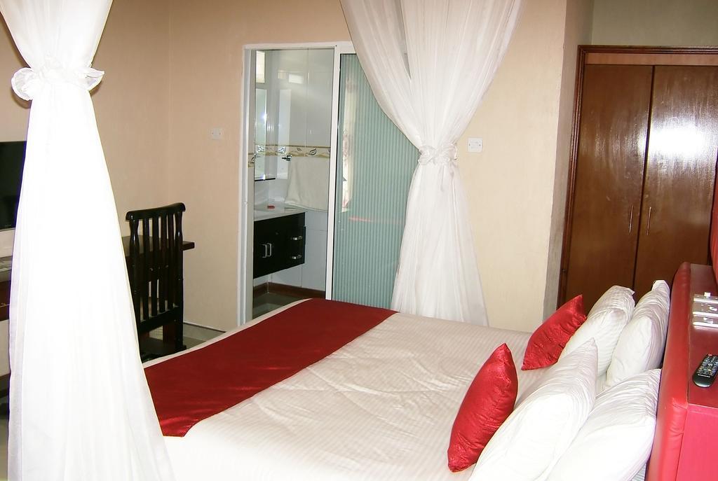 Milimani Holiday Resort Kisumu Room photo